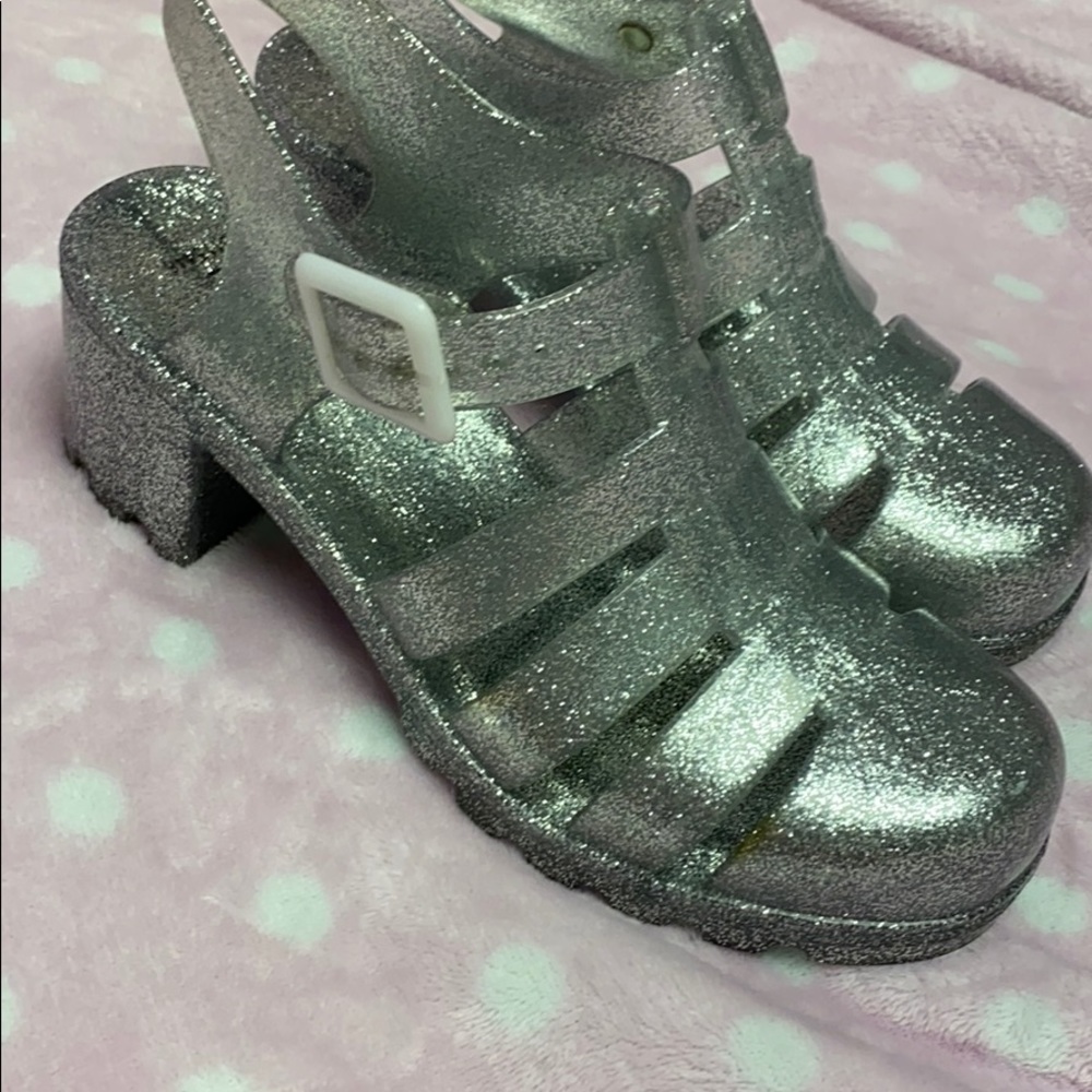 Forever 21 Sparkly Jelly Sandals